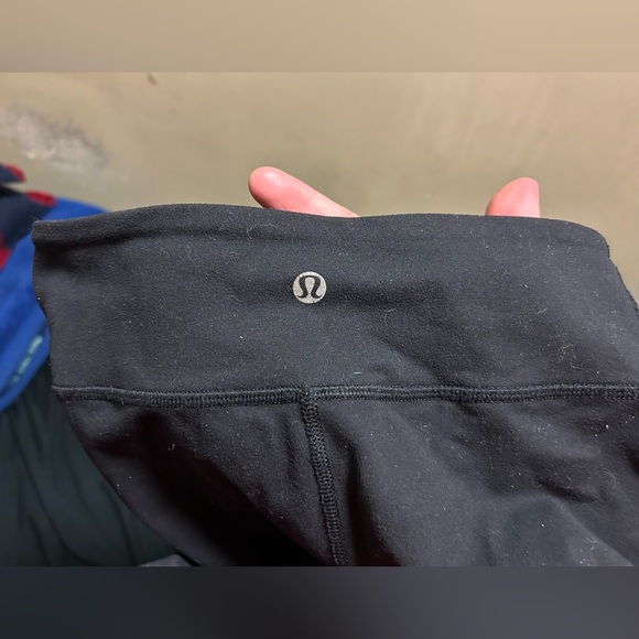 Lululemon leggings - Picture 4 of 5